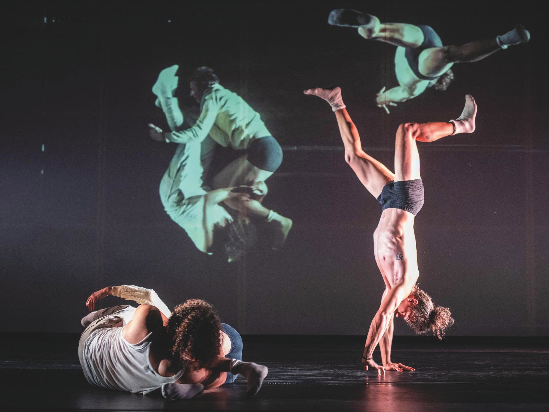 155 & MAAS THEATER EN DANS