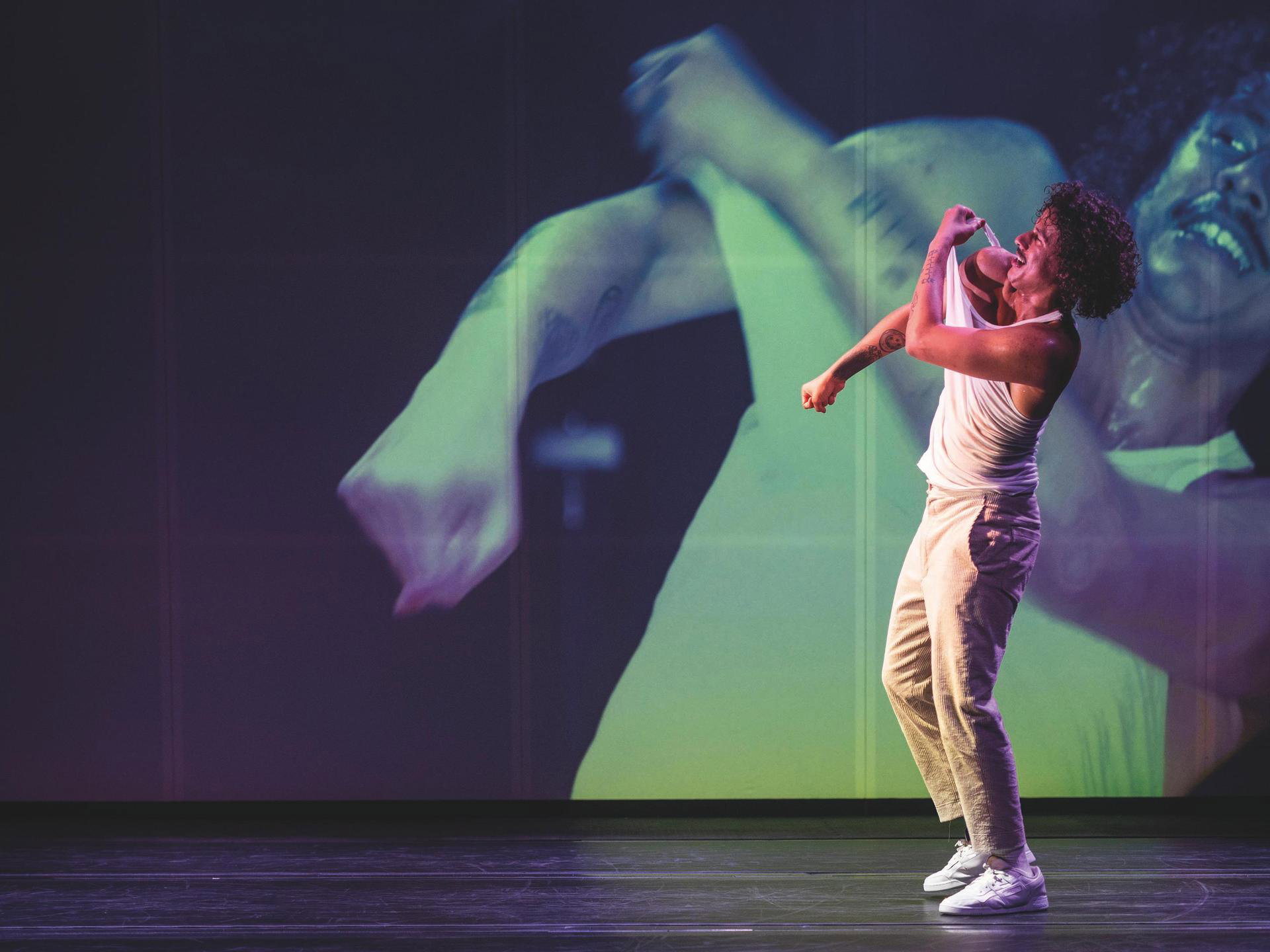155 & MAAS THEATER EN DANS