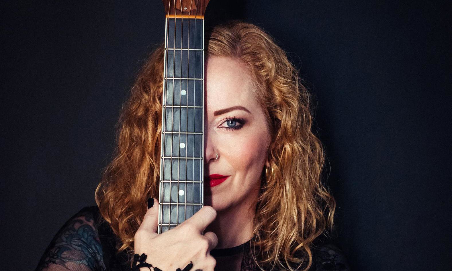 Anneke van Giersbergen - The Irish Road Trip
