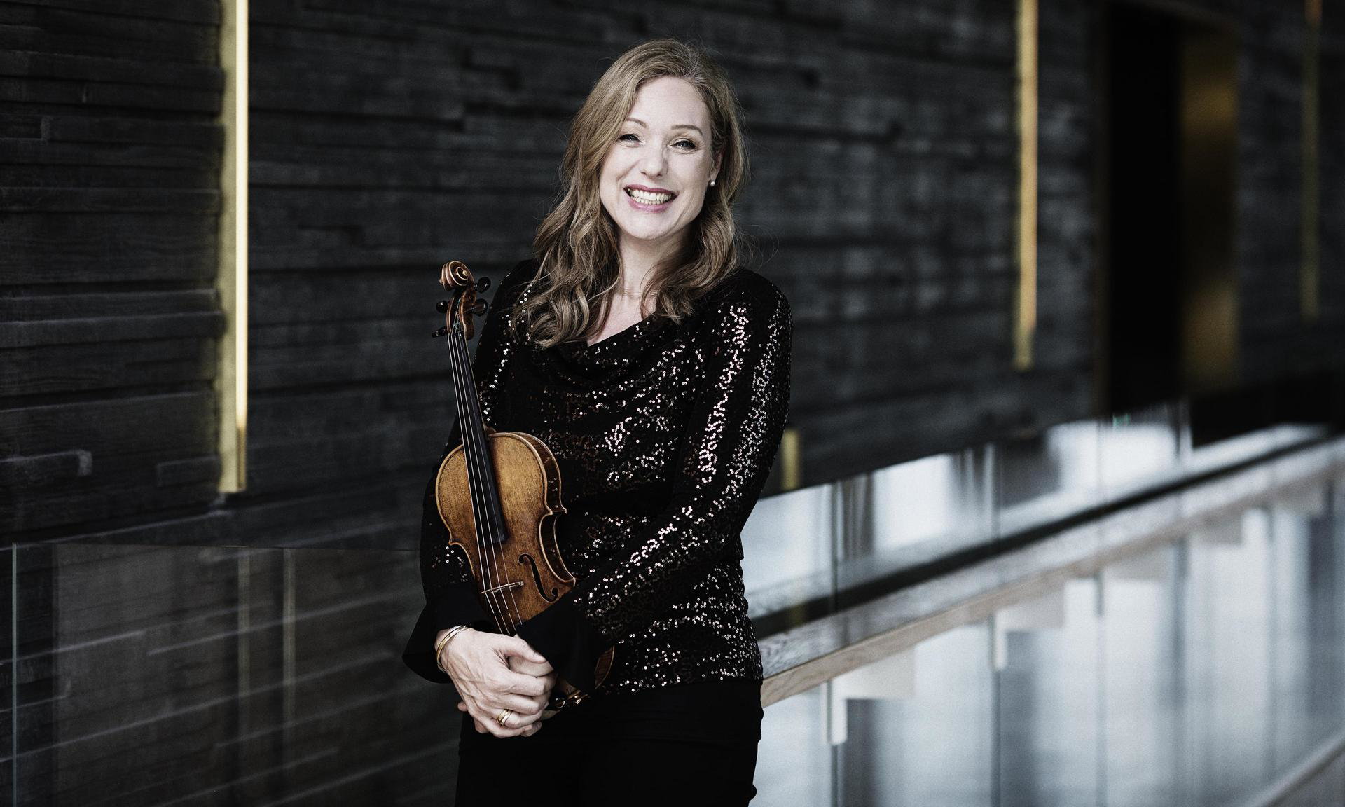 Muziekkamer Assen \ Isabelle van Keulen en Ulrike Payer - Isabelle van Keulen 60 jaar!
